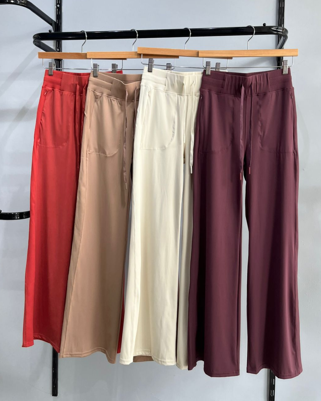 Calça Pantalona com Ribana Feminina Gym