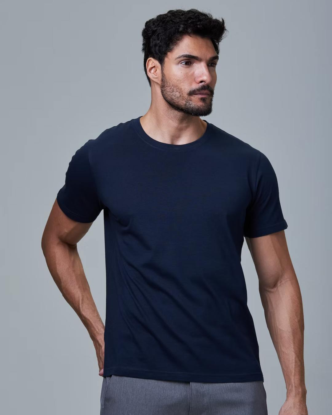 camiseta básica masculina 100% algodão camiseta lisa masculina camiseta casual masculina camiseta confortável algodão camiseta masculina para o dia a dia camiseta básica algodão masculina