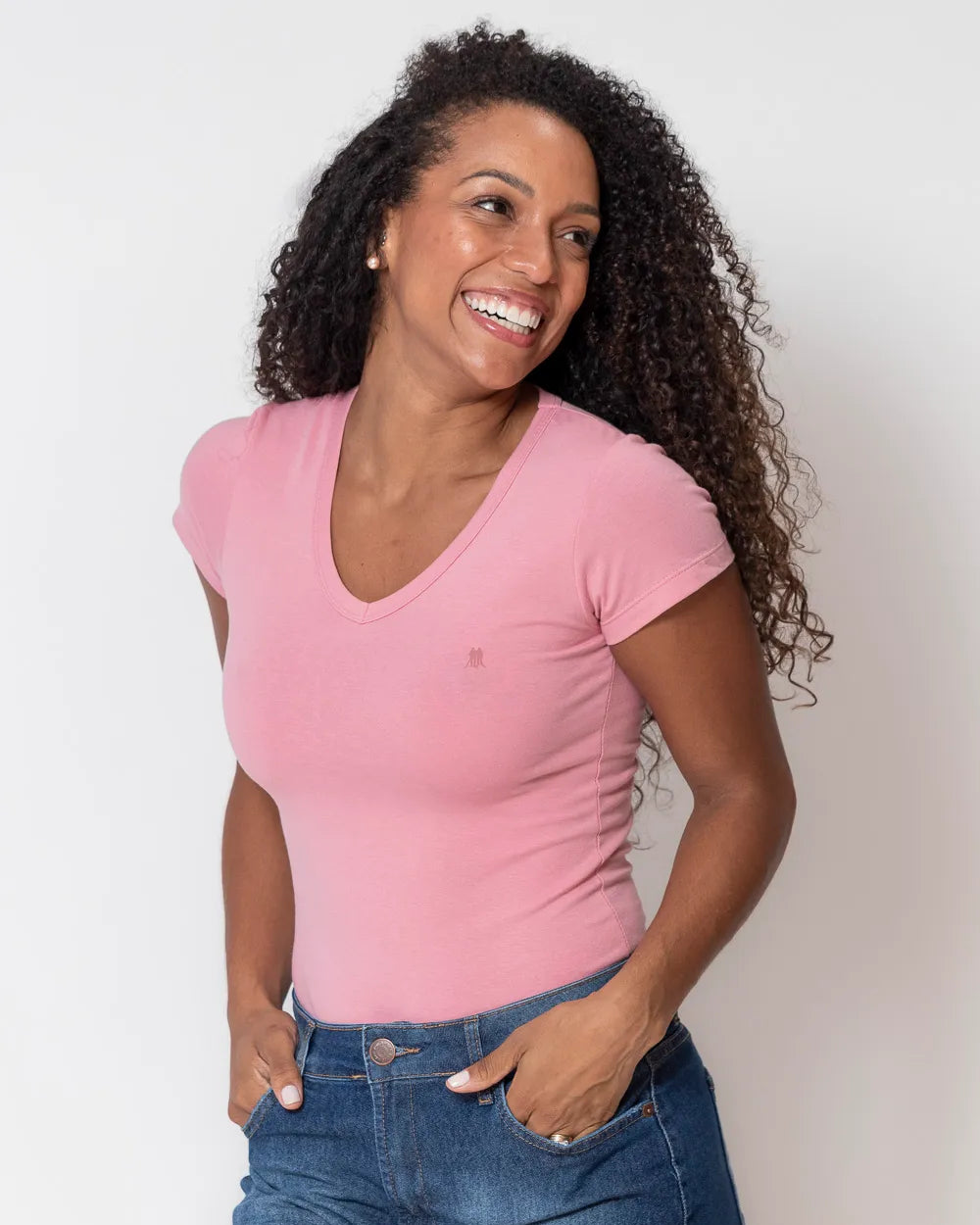 T-Shirt Básica Feminina Polo Wear Decote V