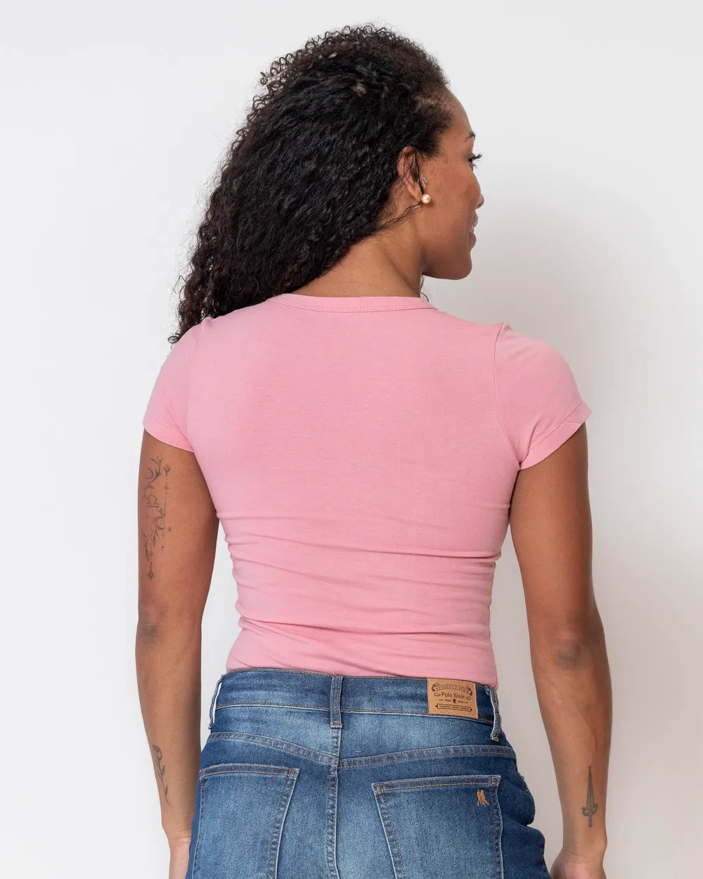 T-Shirt Básica Feminina Polo Wear Decote V
